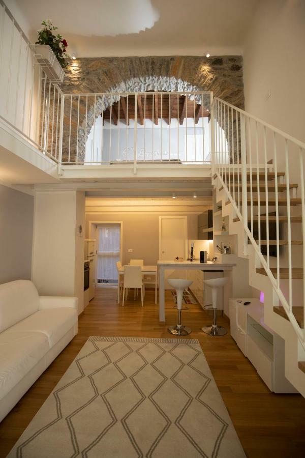 Center Loft Apartment Λα Σπέτσια Εξωτερικό φωτογραφία